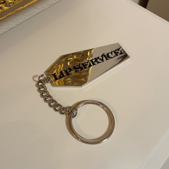 Lip Service Coffin Keychain - Picture 2 of 2